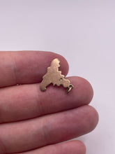 Load image into Gallery viewer, 9ct rose gold royal artillery charm
