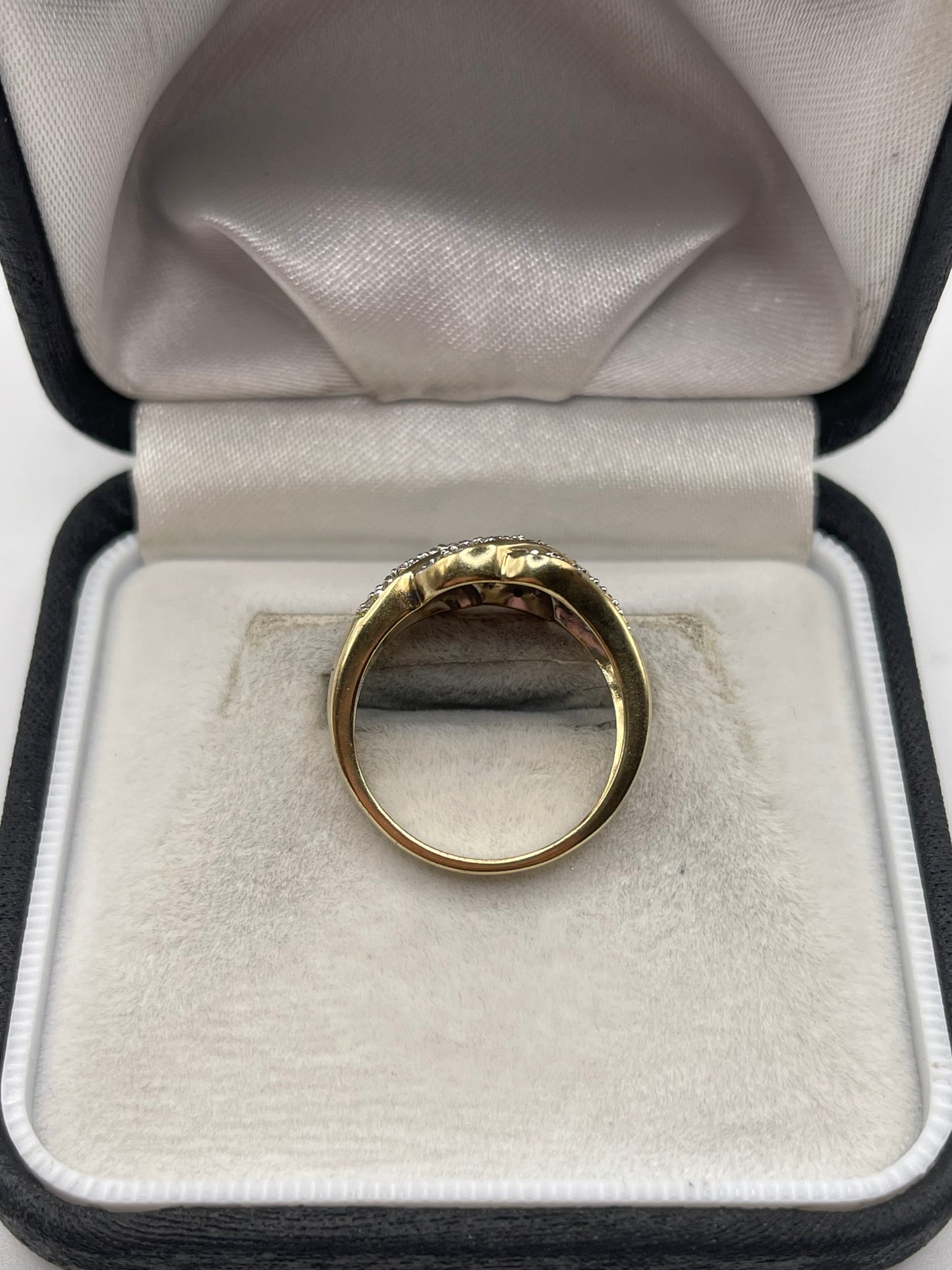 9ct gold diamond cluster ring