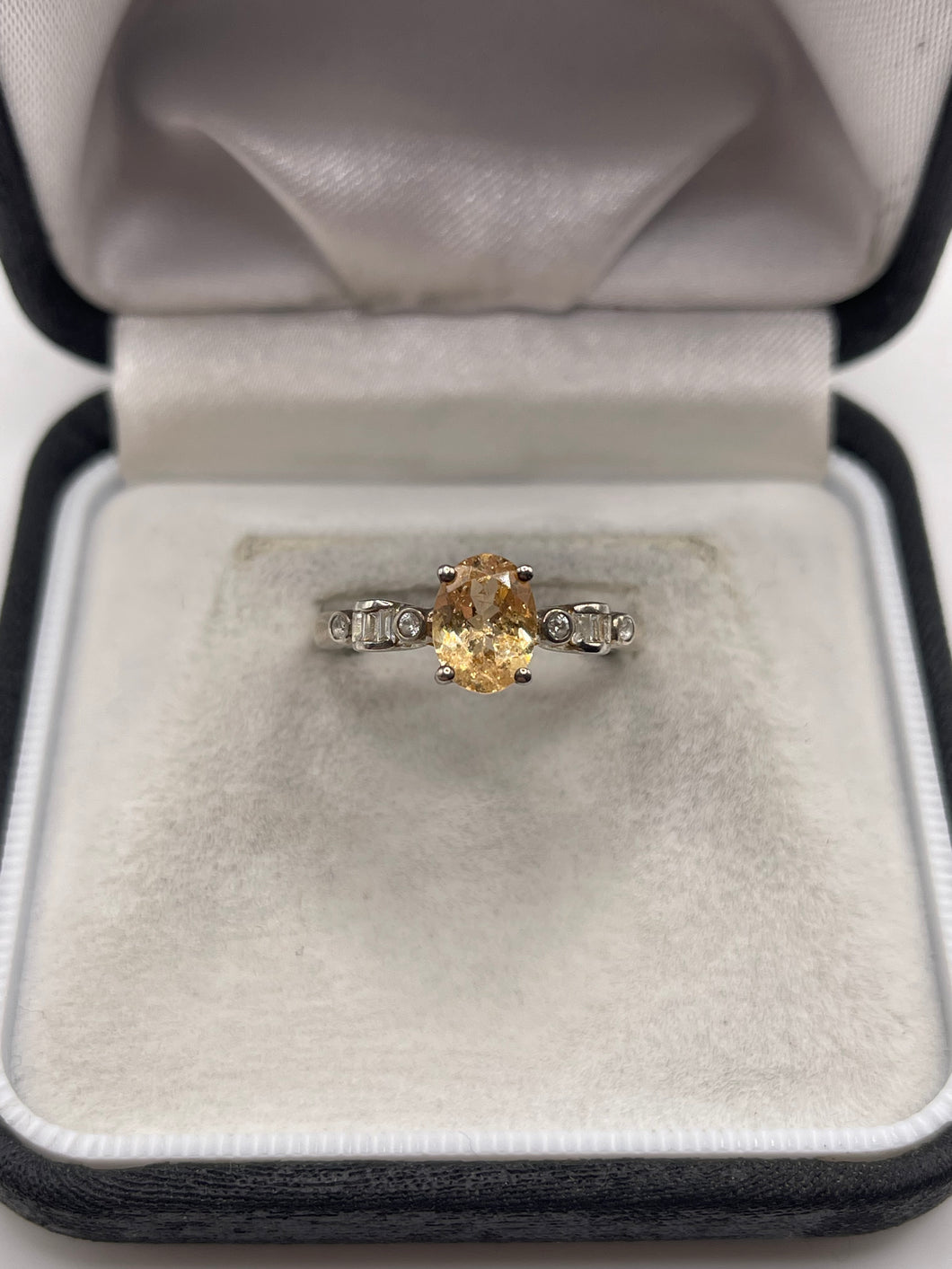 Silver gemstone ring