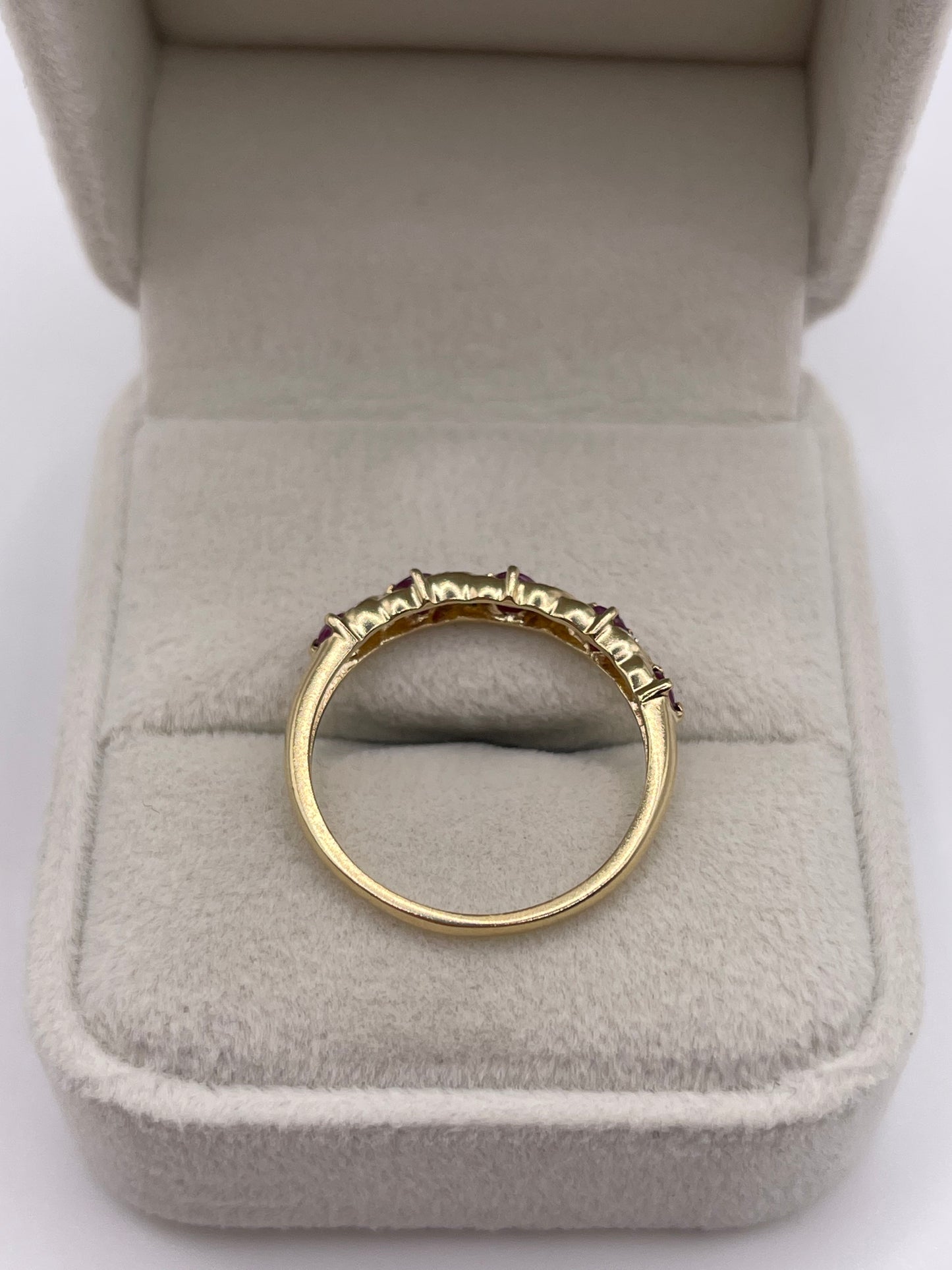 9ct gold ruby and diamond ring