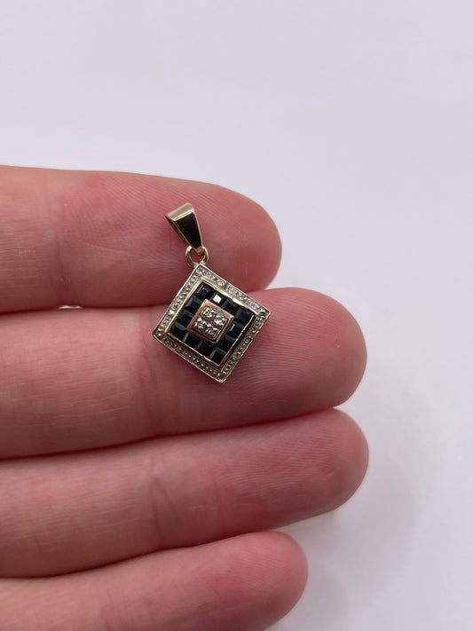 9ct gold sapphire and diamond pendant