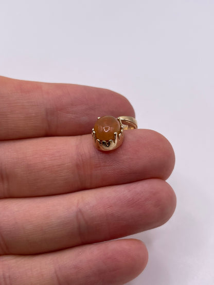 9ct gold opal pendant