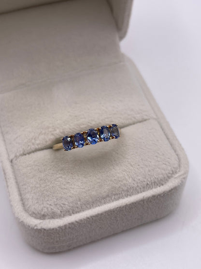 9ct gold sapphire ring