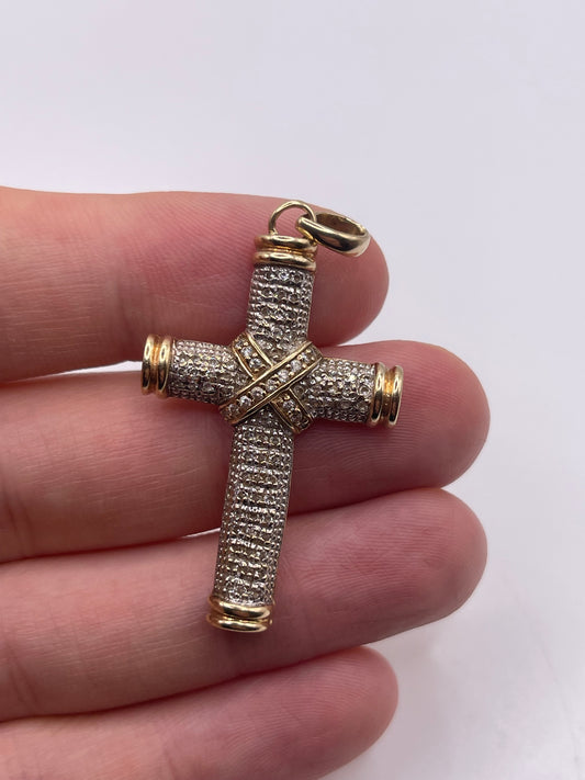9ct gold diamond cross pendant