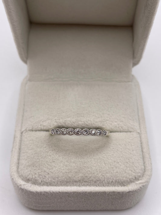 9ct white gold diamond ring