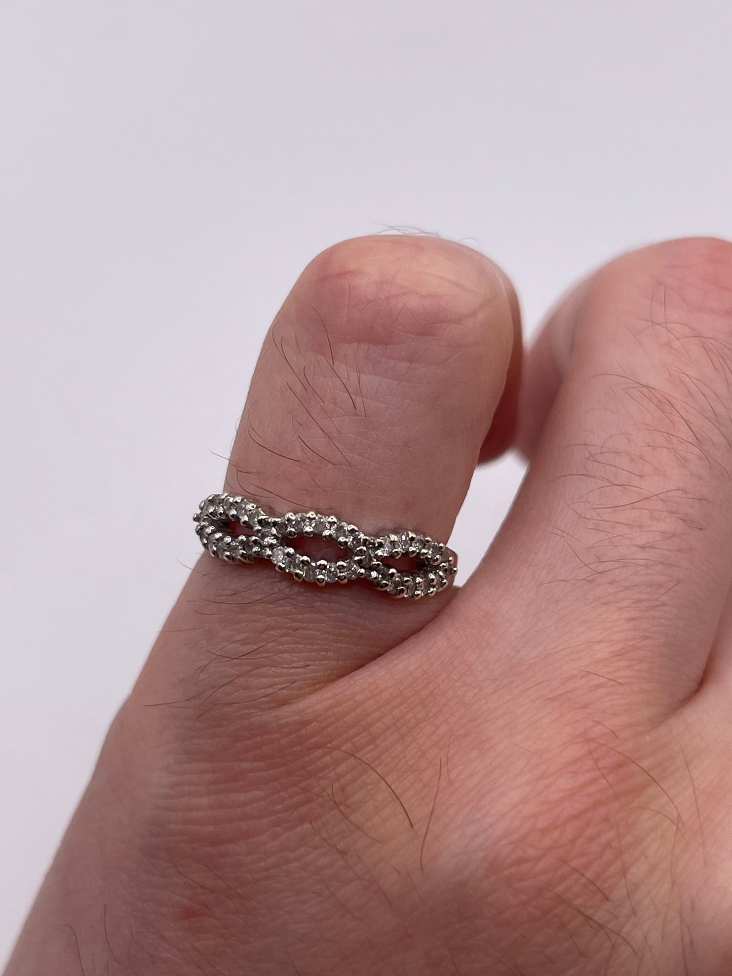 9ct white gold diamond cluster ring