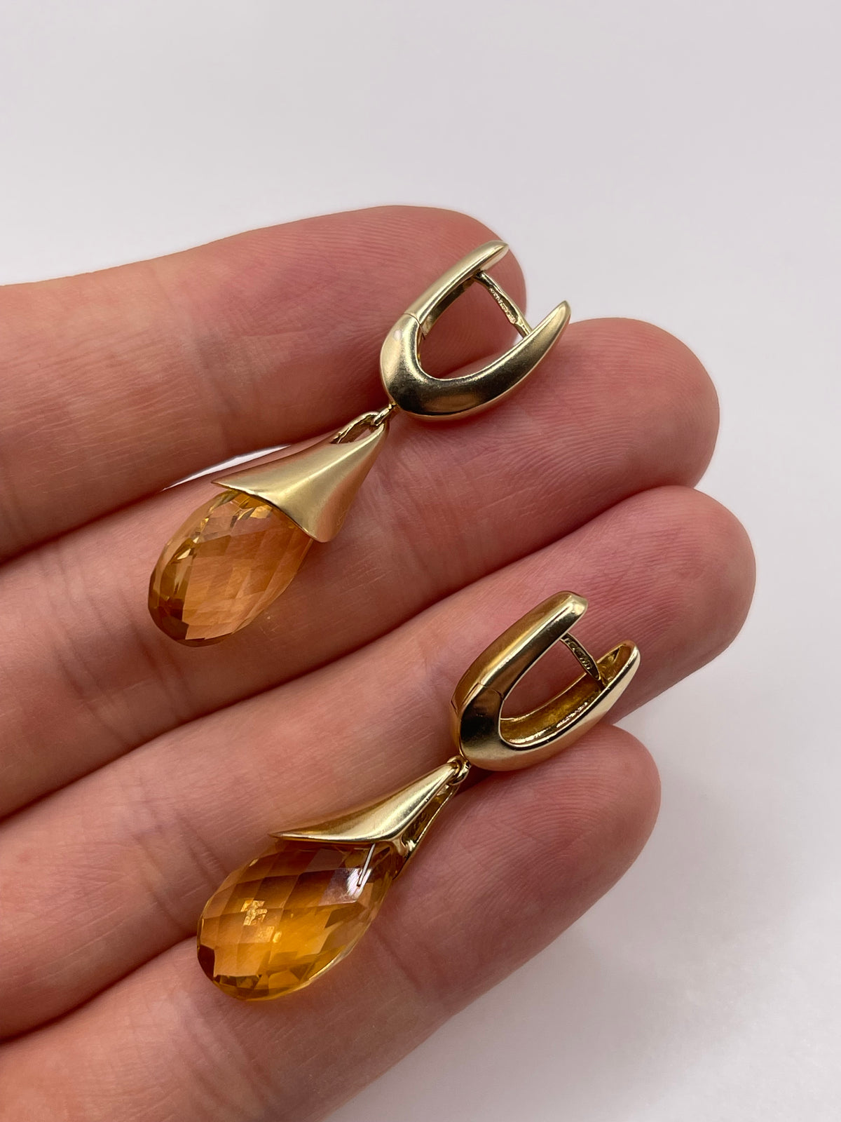 9ct gold citrine earrings