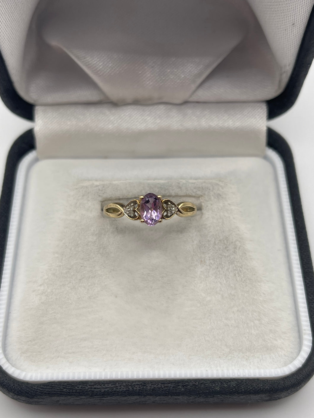 9ct gold amethyst and diamond ring