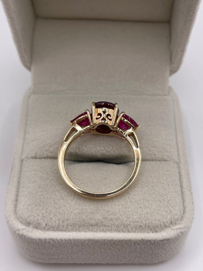 9ct gold ruby ring