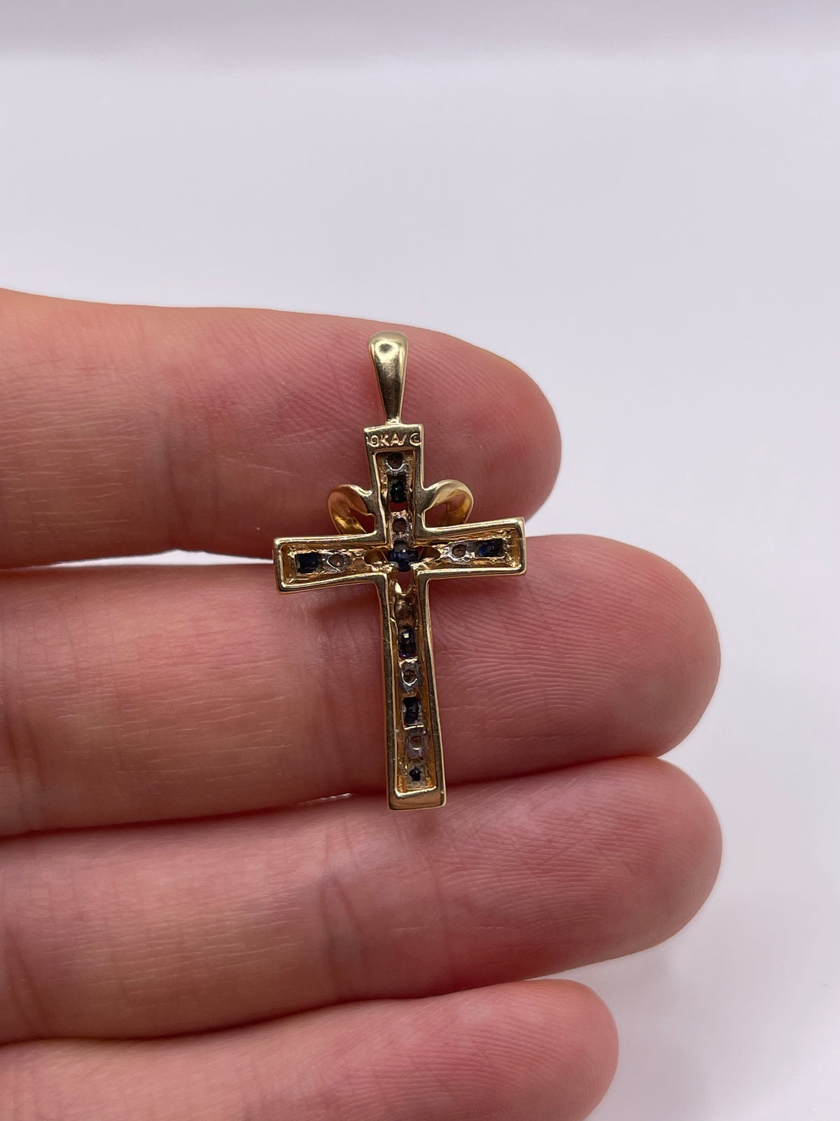 9ct gold sapphire and diamond cross pendant