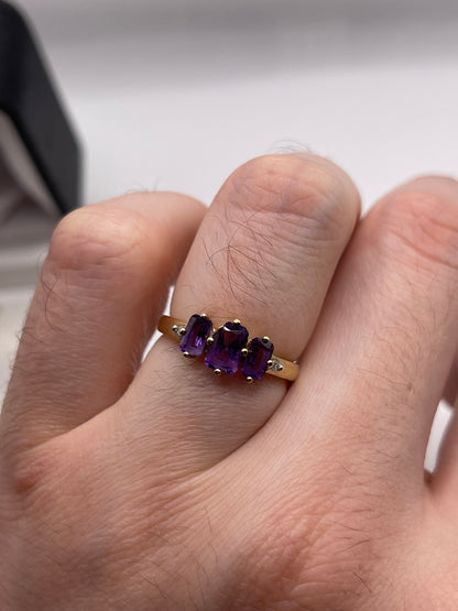 9ct gold amethyst and diamond ring