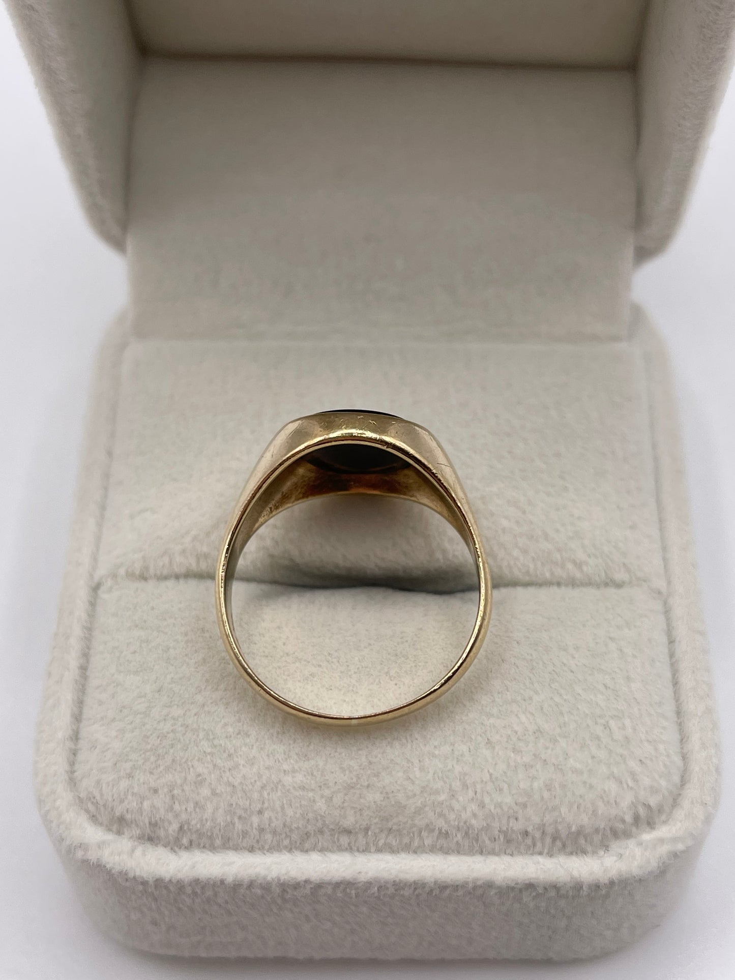 9ct gold onyx signet ring