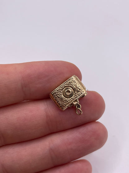 9ct gold camera charm