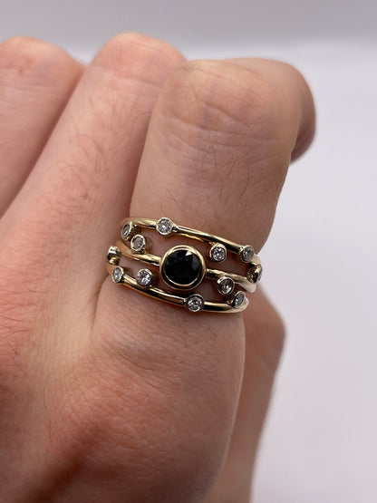 9ct gold sapphire and diamond ring
