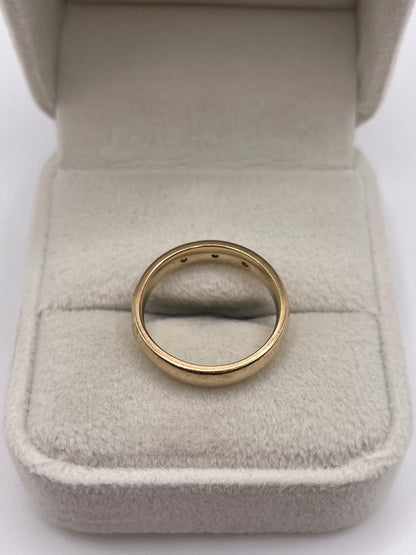9ct gold diamond ring