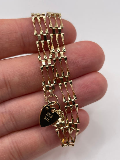 9ct gold padlock bracelet