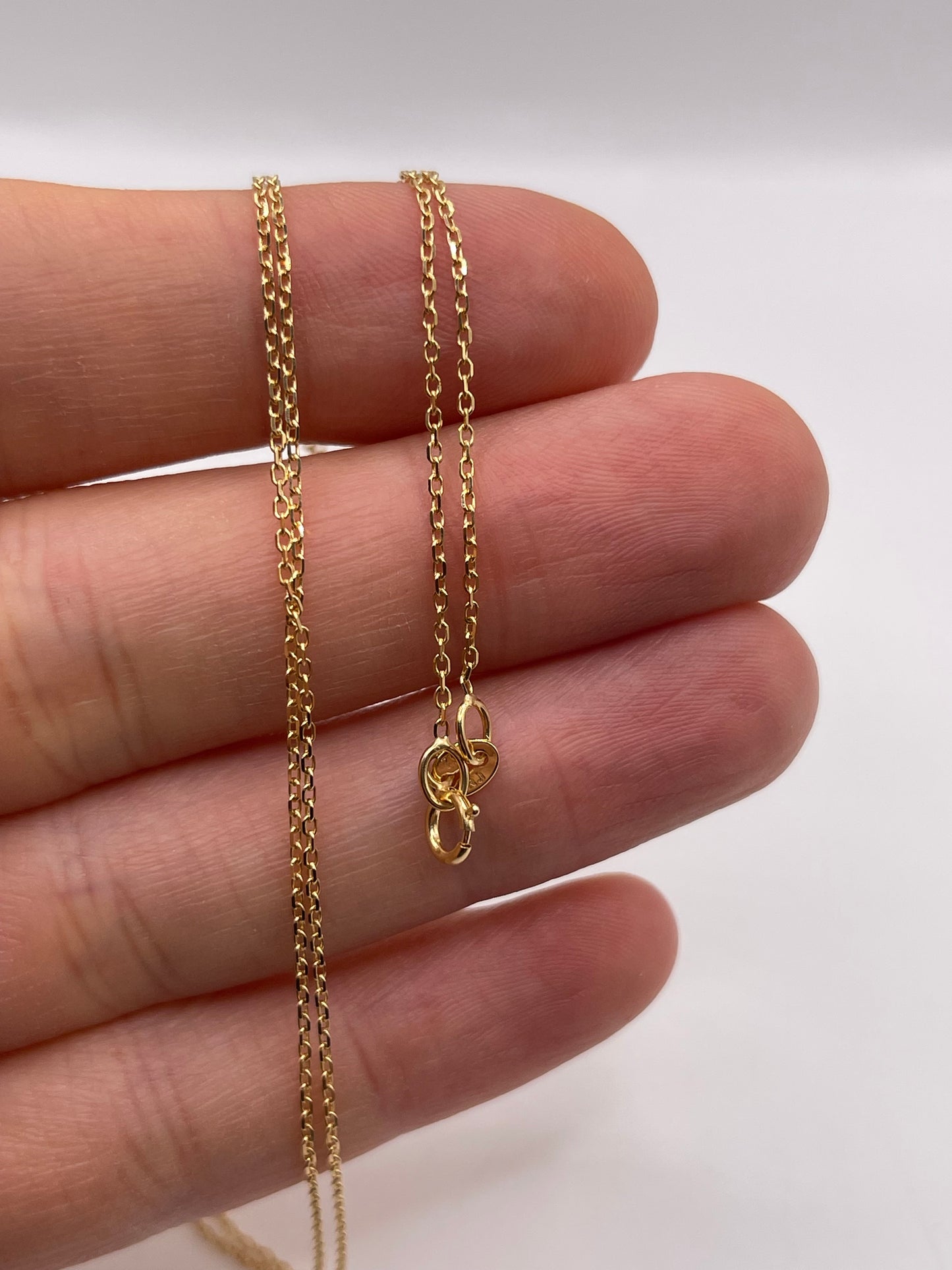 9ct gold chain 388