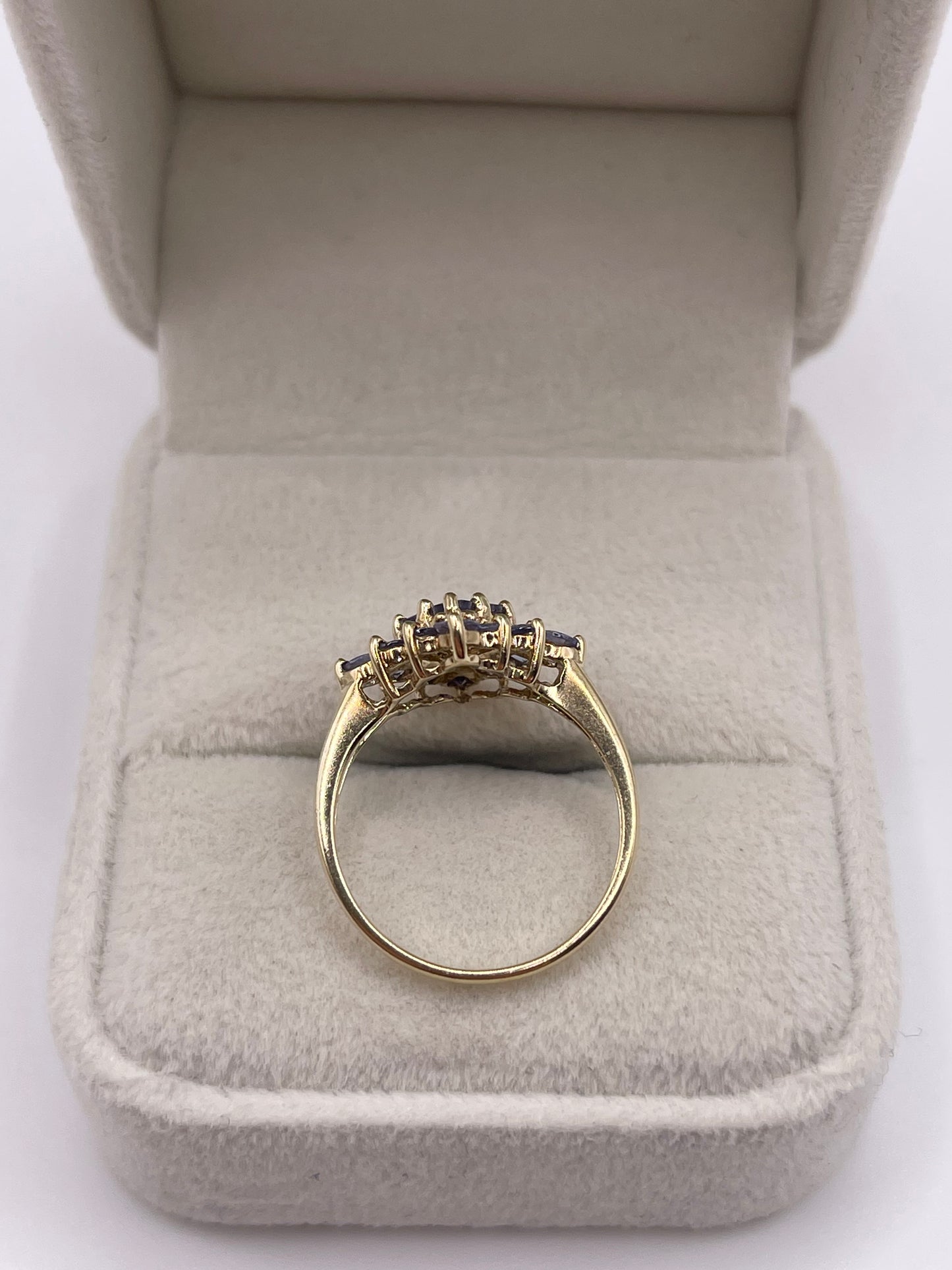 9ct gold tanzanite cluster ring