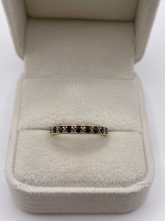 9ct gold sapphire ring