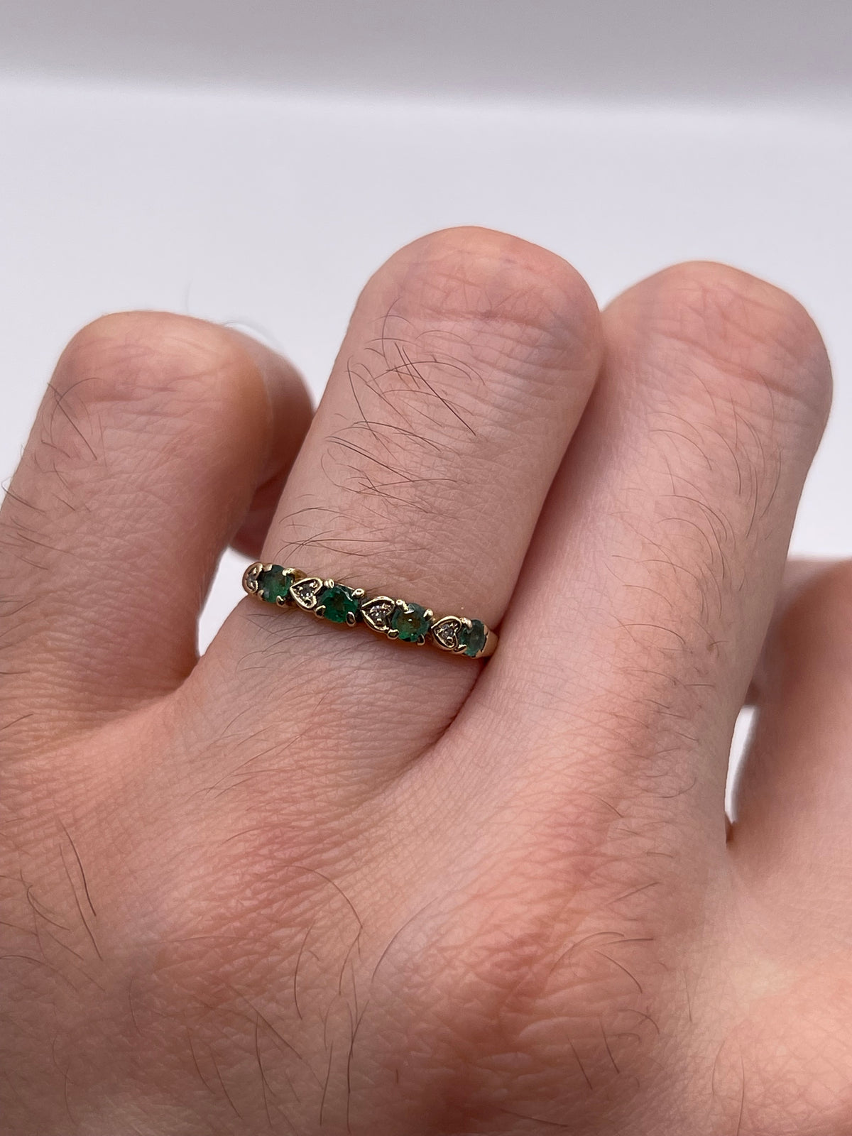 9ct gold emerald and diamond ring