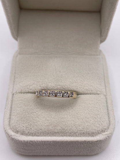 9ct gold diamond ring