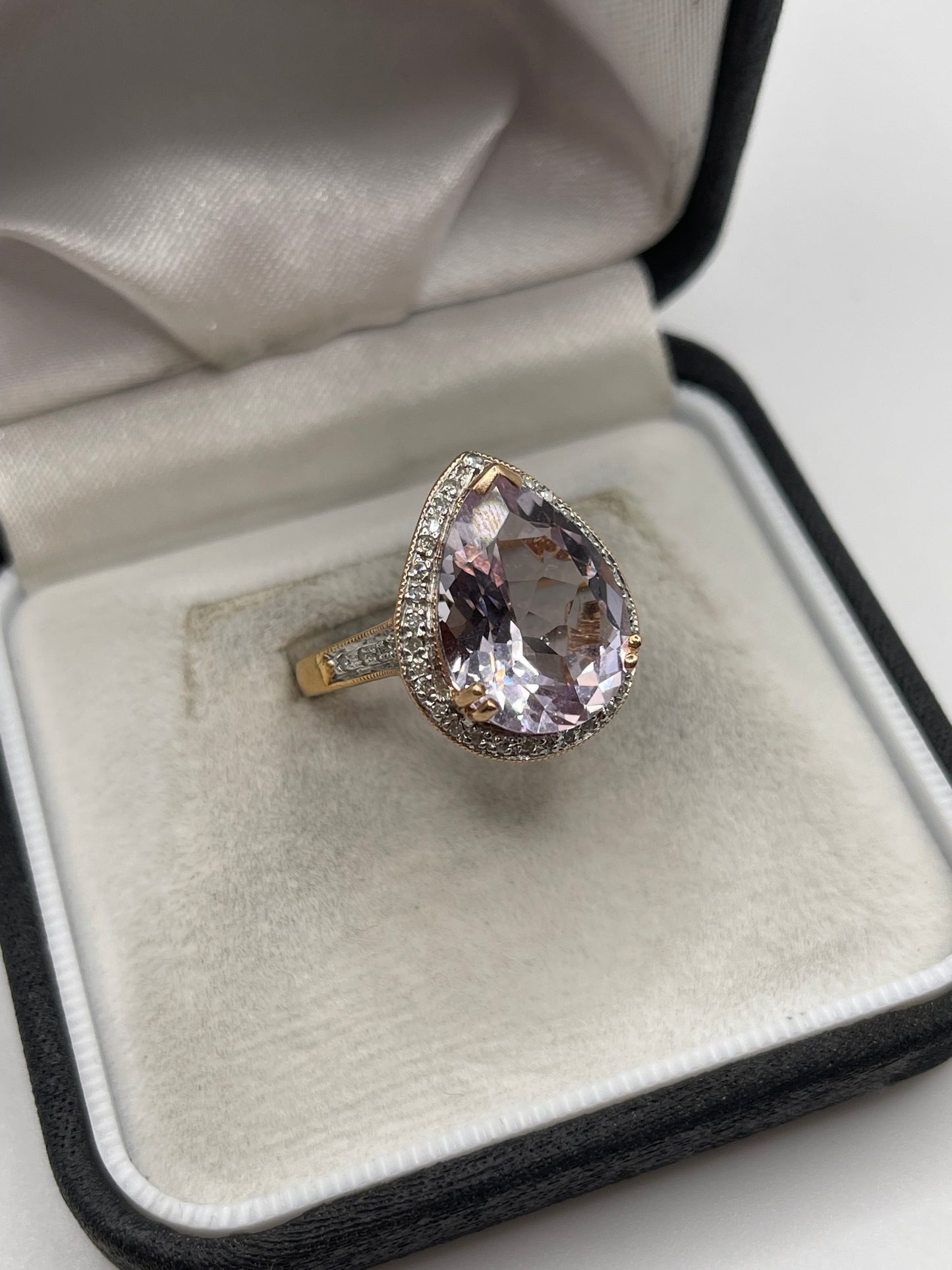 14ct rose gold amethyst and diamond ring