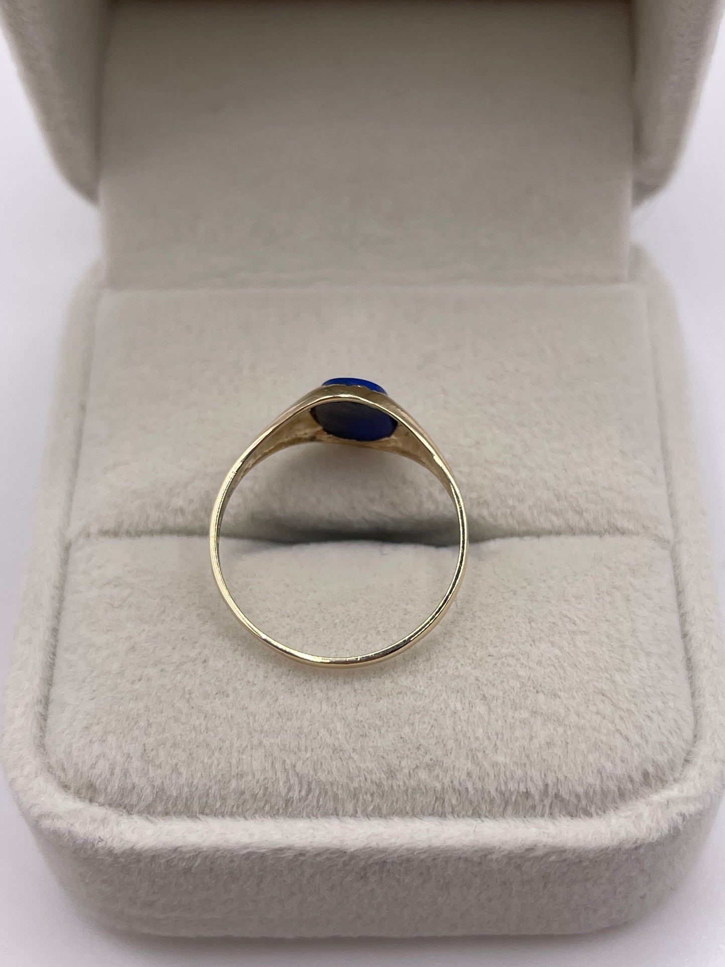 9ct gold lapis lazuli signet ring
