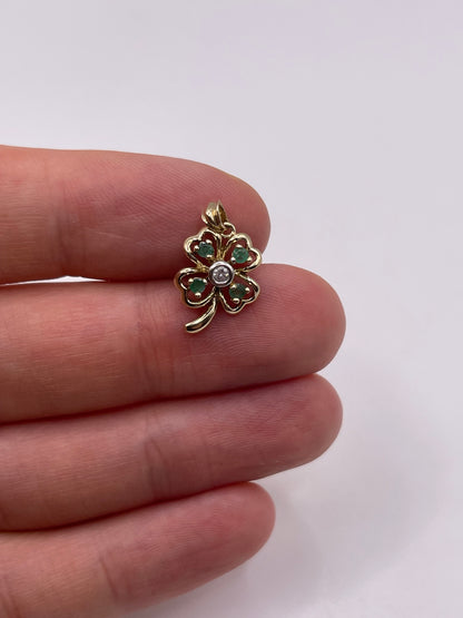 9ct gold emerald and diamond clover pendant
