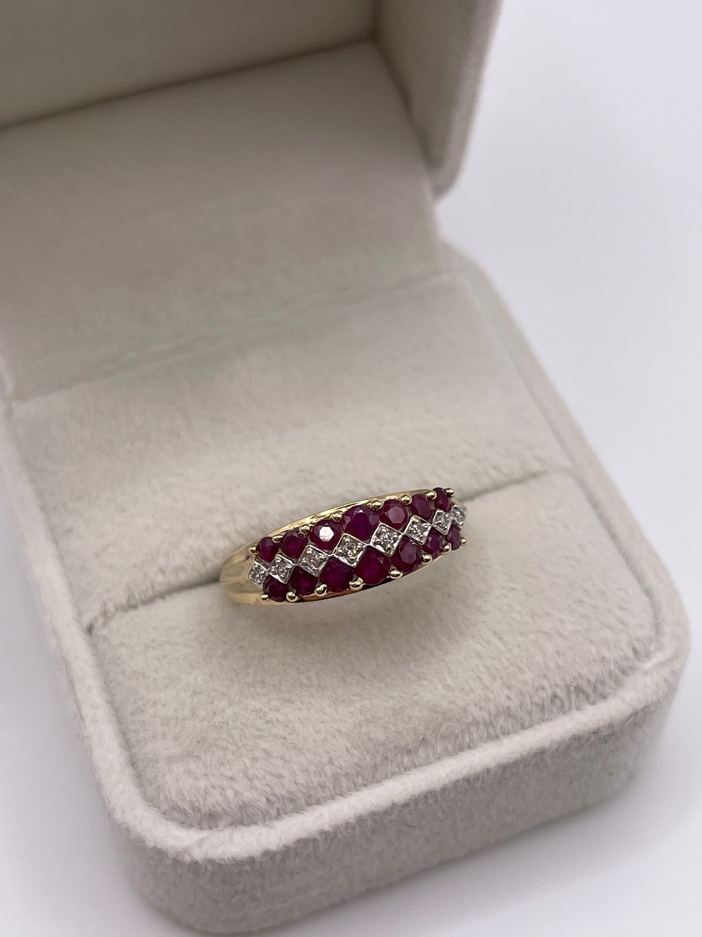 9ct gold ruby and diamond cluster ring