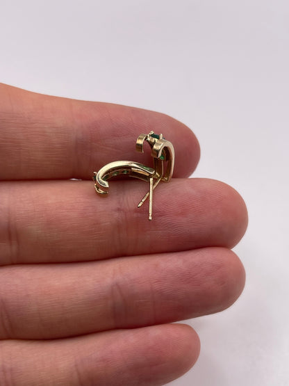 9ct gold emerald earrings