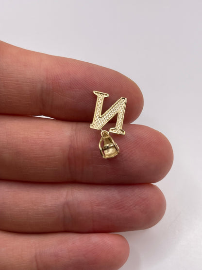 9ct gold initial N pendant