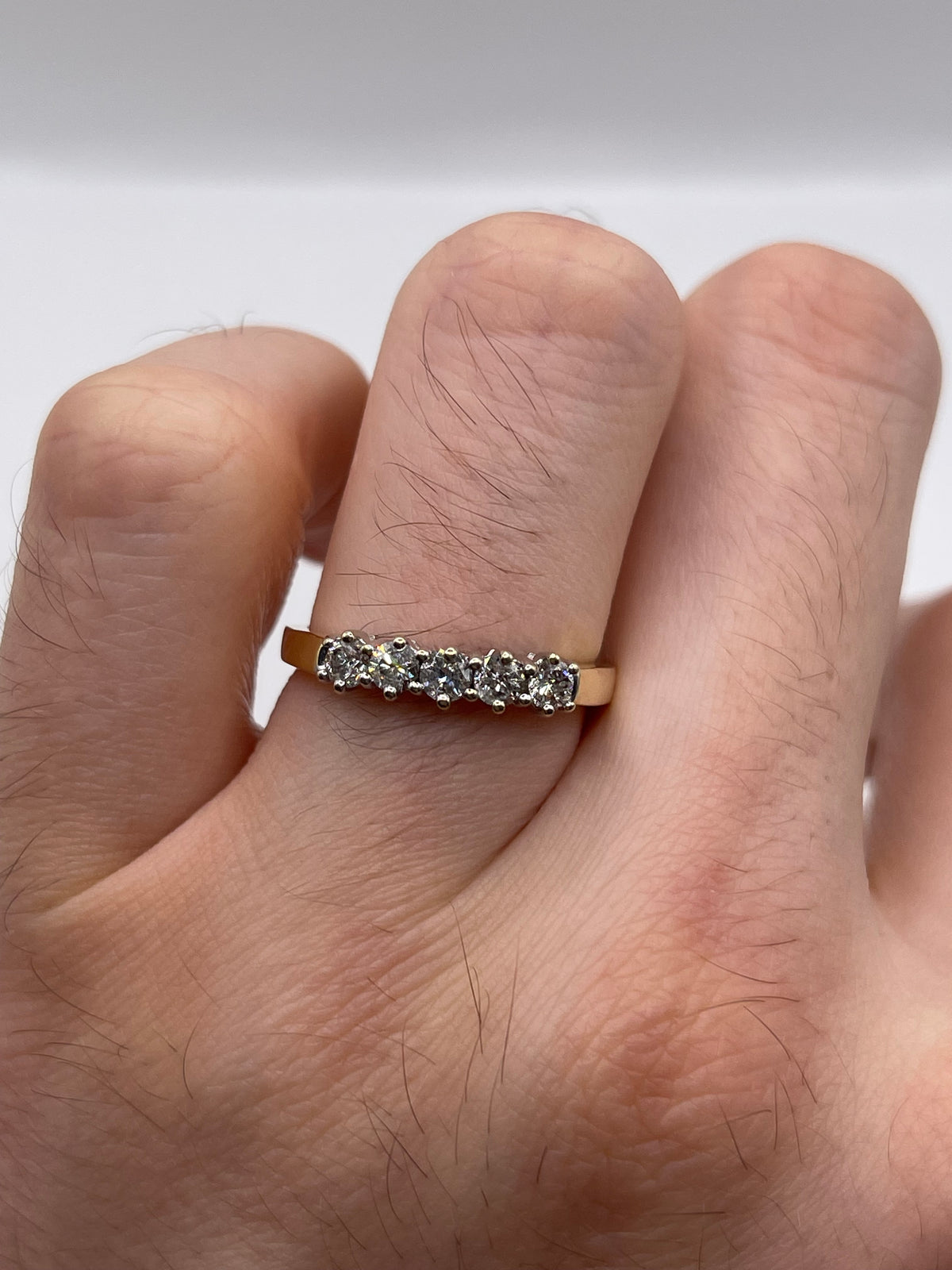 18ct gold diamond ring