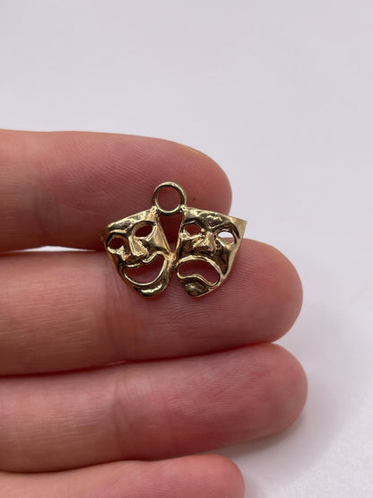 9ct gold comedy mask charm