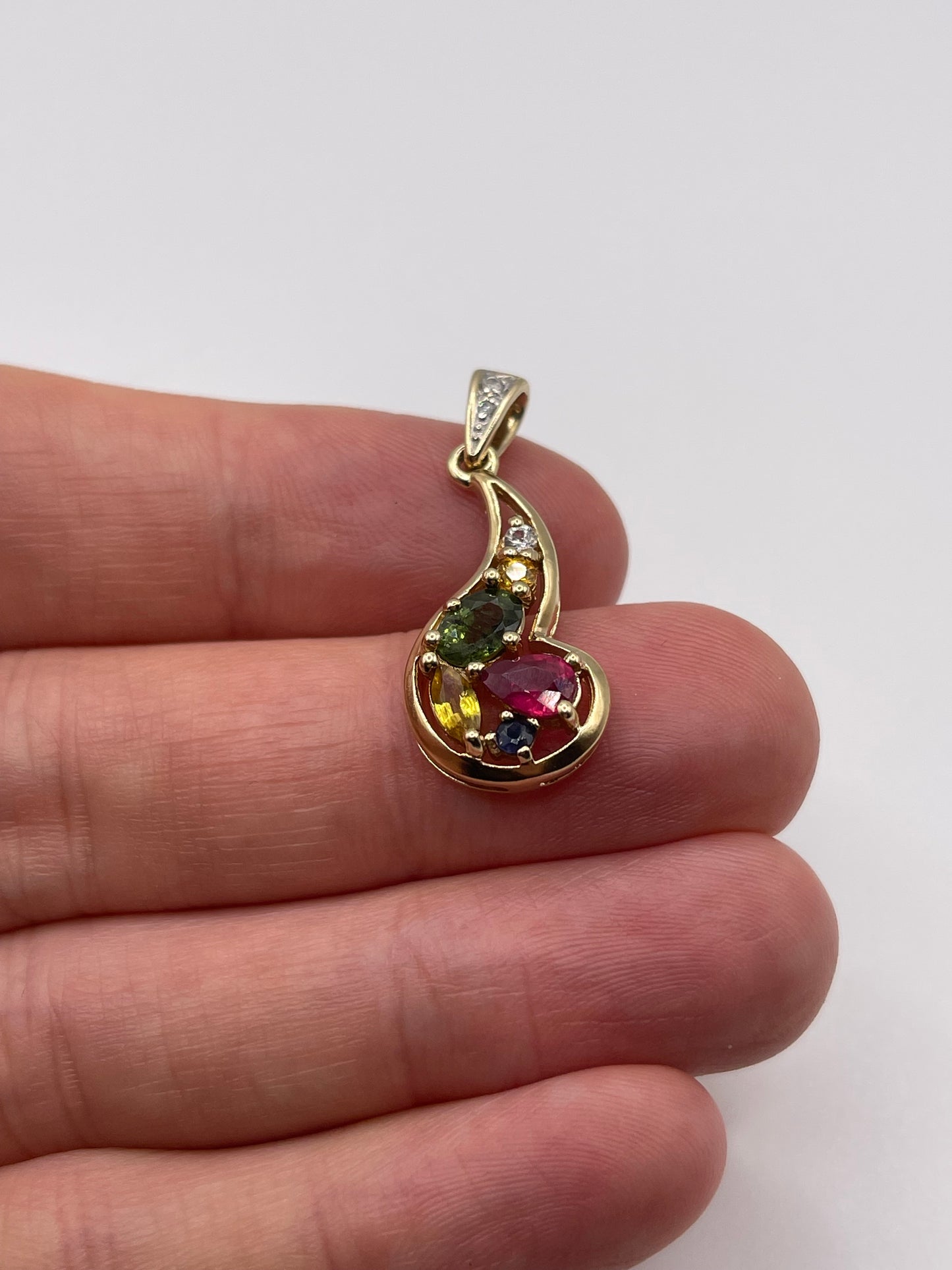 9ct gold multi gem and diamond pendant