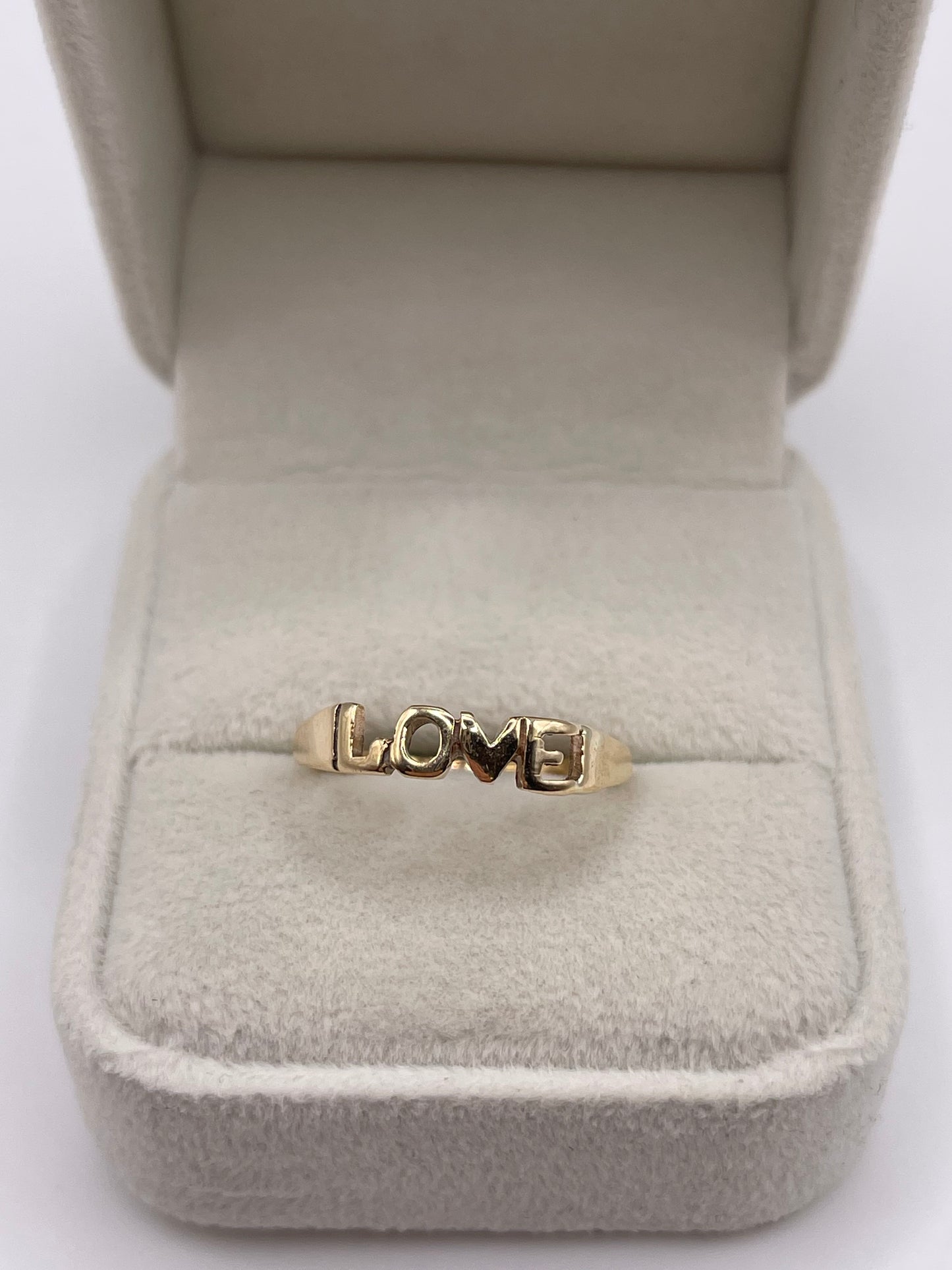 9ct gold love ring