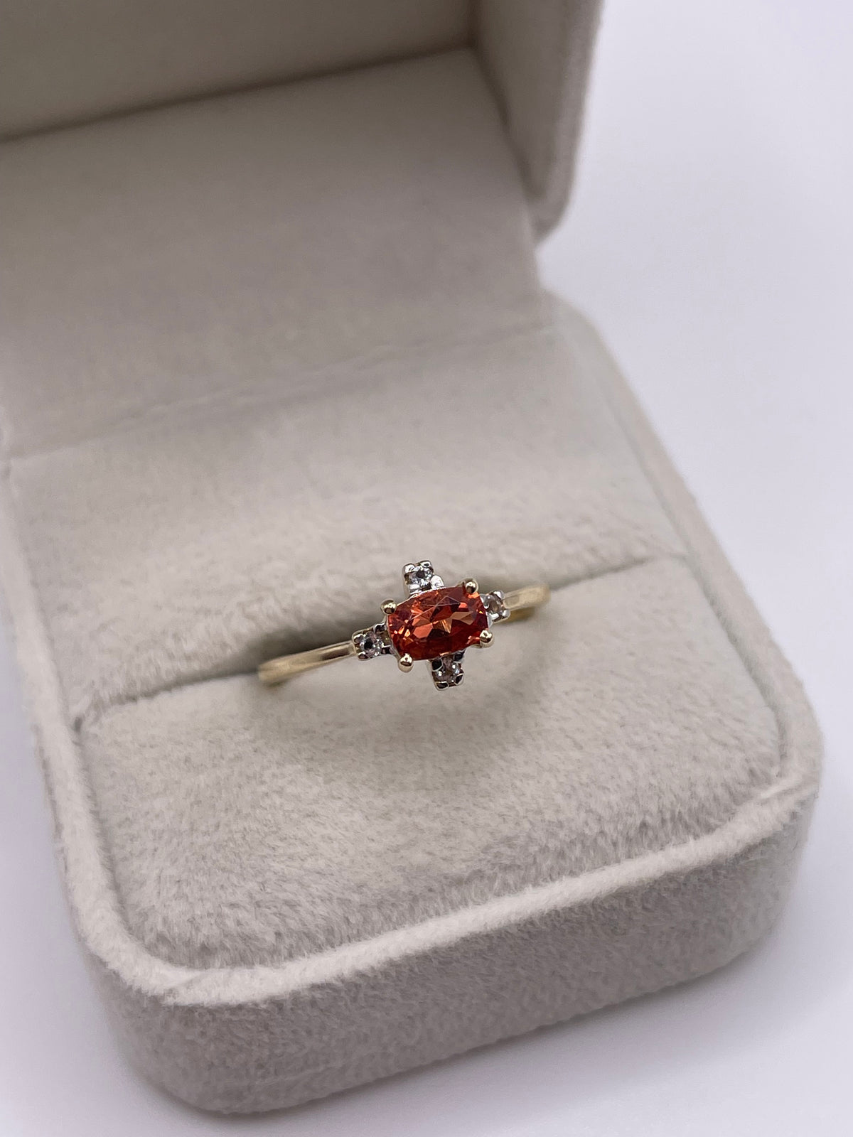 9ct gold topaz cluster ring