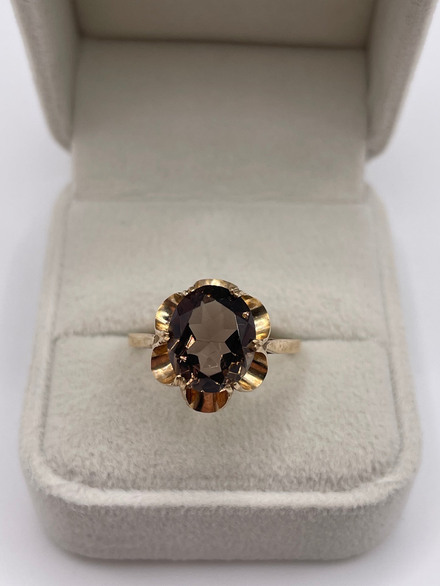 9ct gold Smokey quartz ring