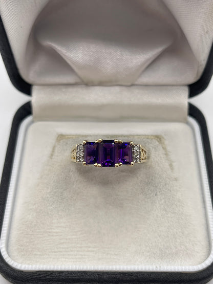 14ct gold amethyst and diamond ring