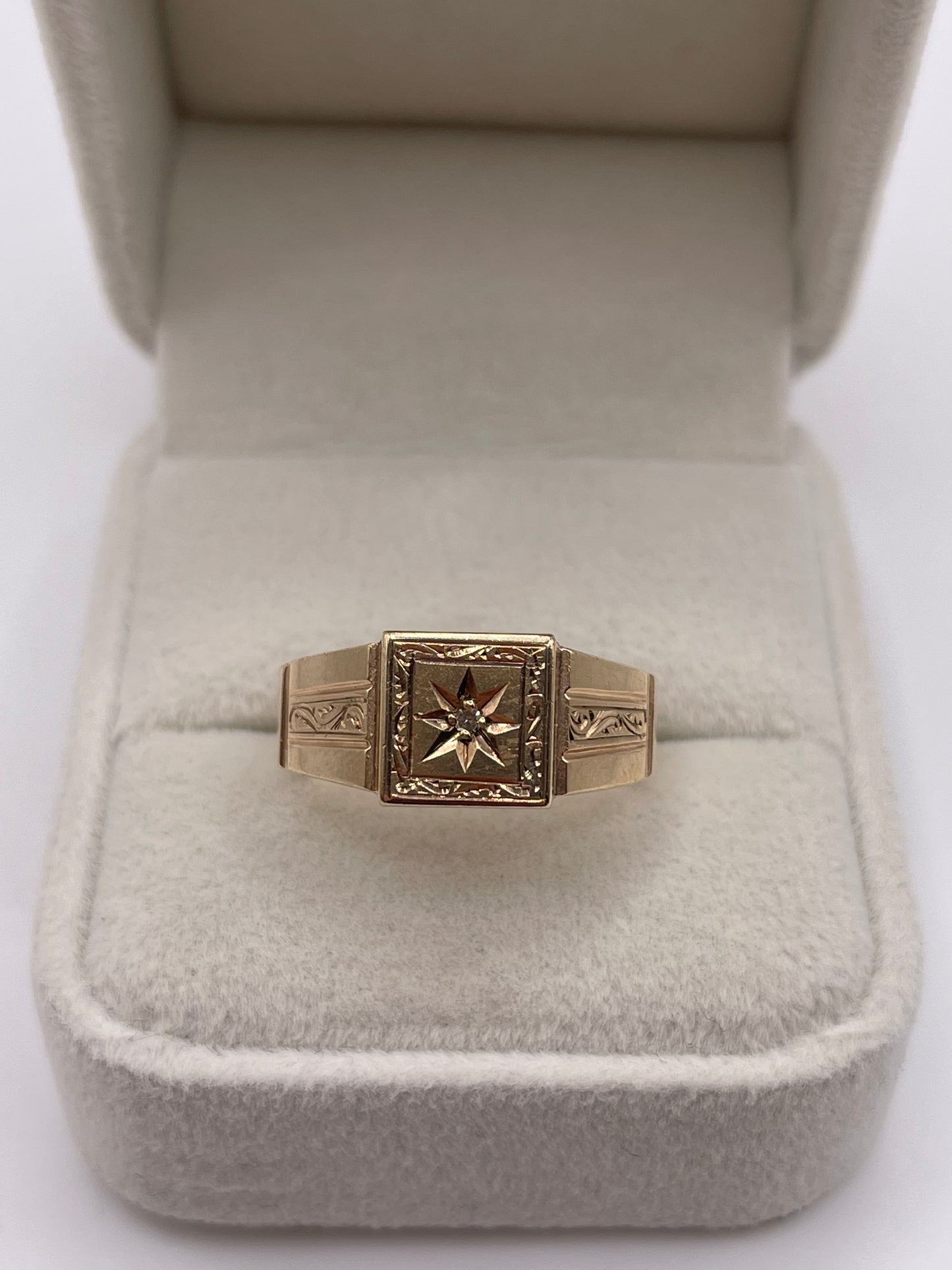 9ct gold diamond signet ring