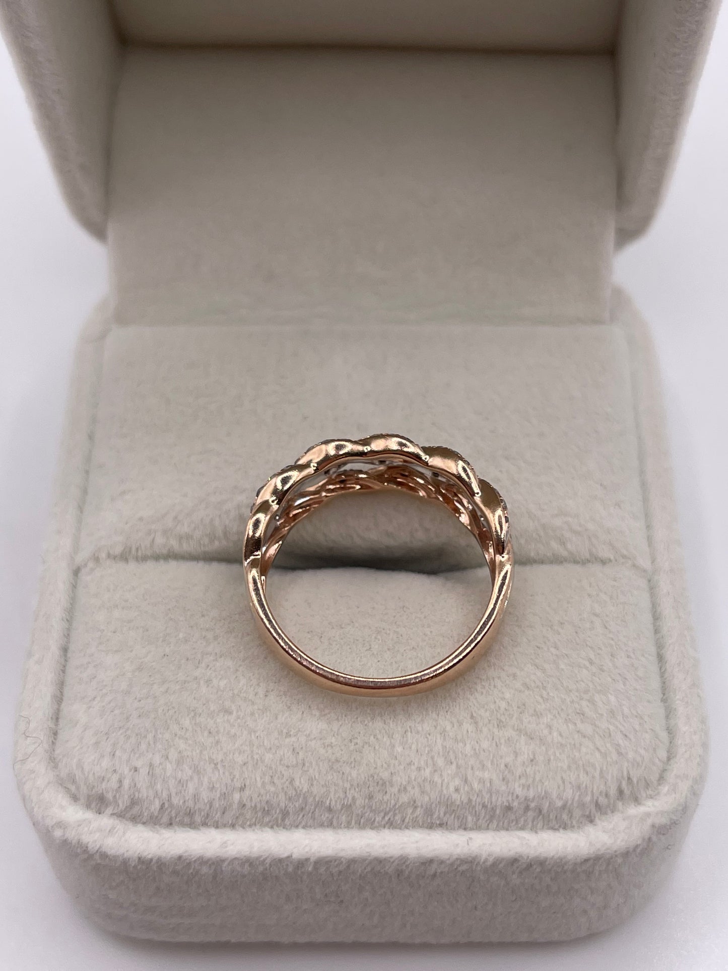 9ct two tone gold diamond ring