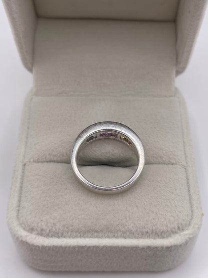 18ct white gold sapphire and diamond ring