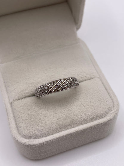 9ct white gold diamond cluster ring