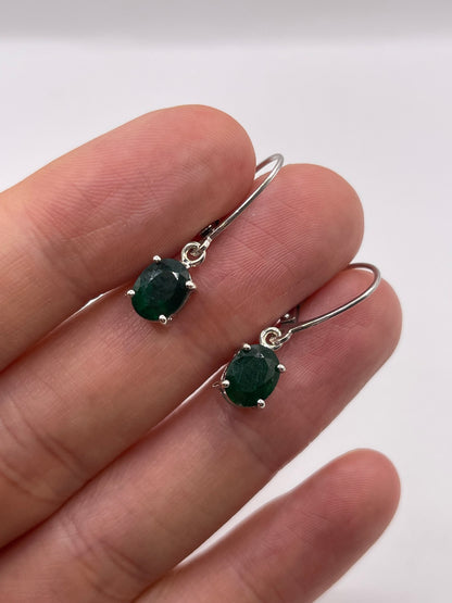 9ct white gold emerald earrings