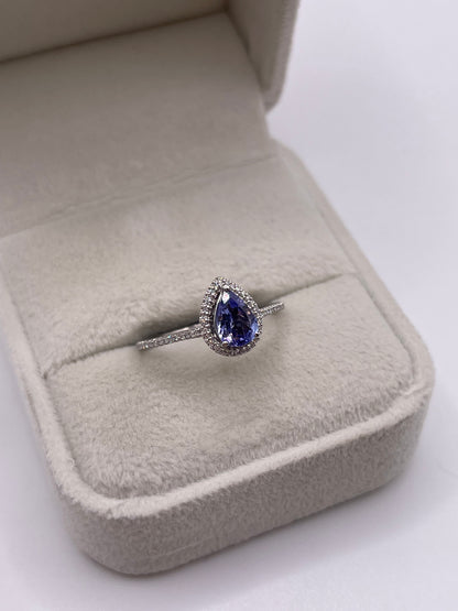 9ct white gold tanzanite and diamond ring