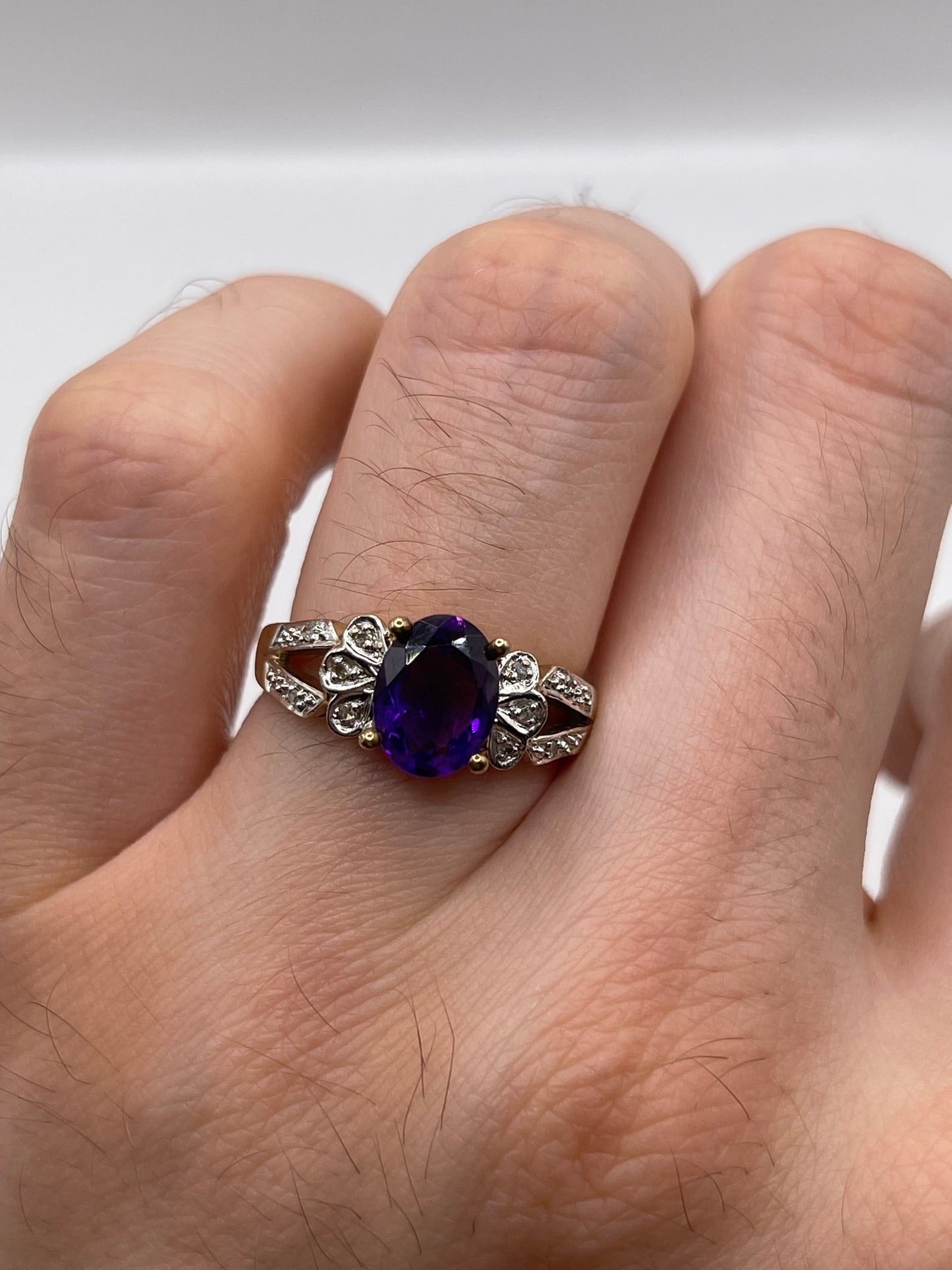 9ct gold amethyst and diamond ring