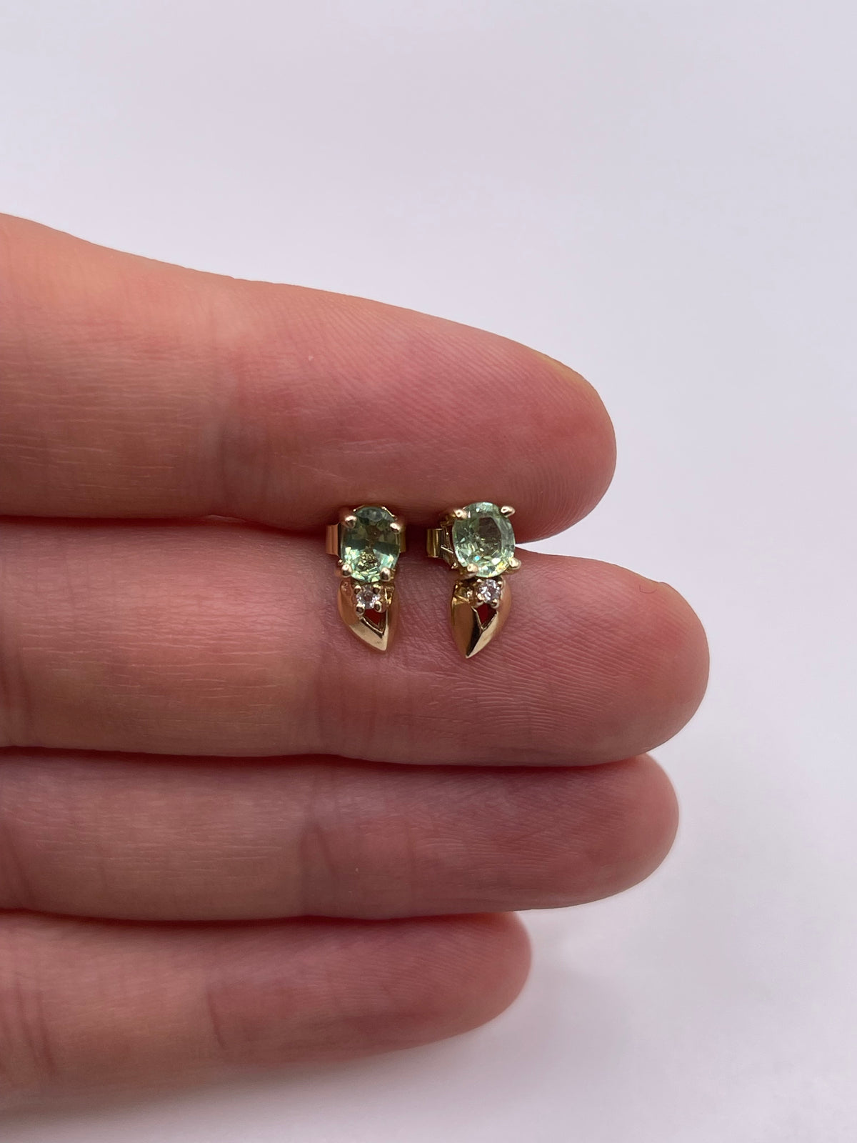 9ct gold sapphire earrings