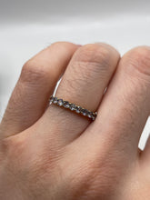 Load image into Gallery viewer, 9ct gold tanzanite ring
