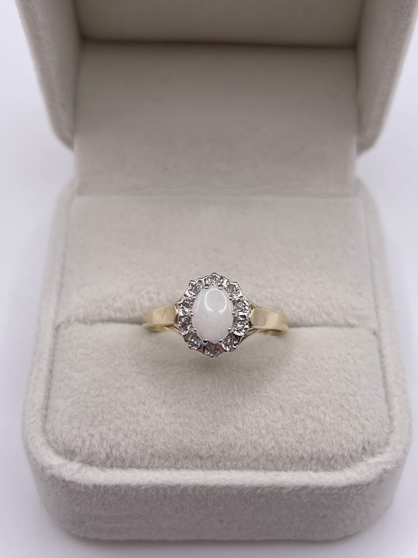 9ct gold opal and diamond ring