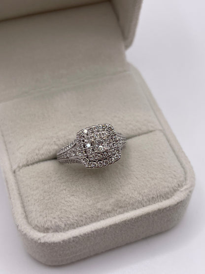 9ct white gold diamond cluster ring