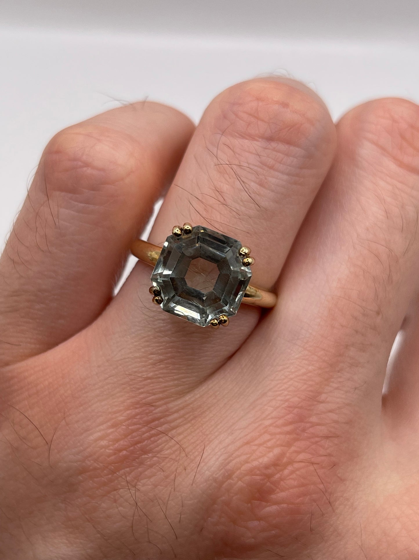 9ct gold green amethyst ring